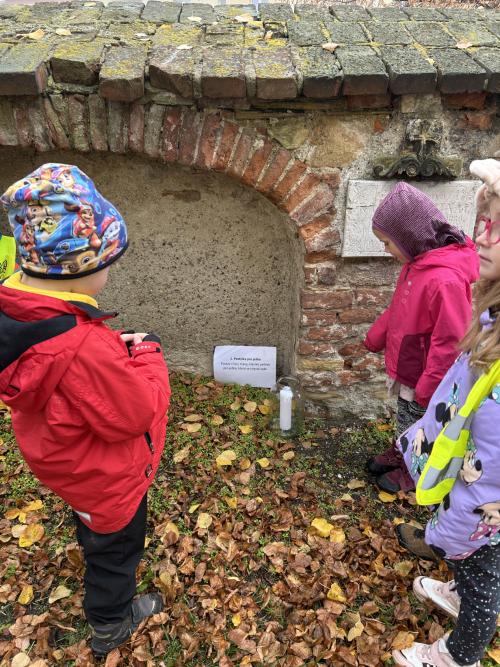 Myšky - Den s maminkou - návštěva farnosti Hulín 