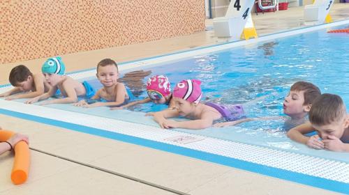 Budova Ed.Světlíka -plavání 